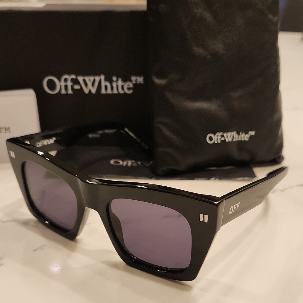 Off-White Black Rectangular Sunglasses - image 4